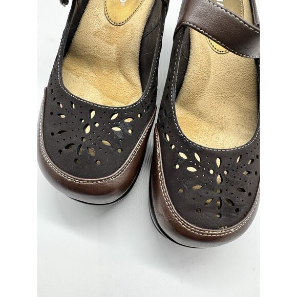 Rialto Brown Mary Jane Wedges Size 7.5 Perforated Chunky Y2K Preppy Twee - Picture 4 of 11